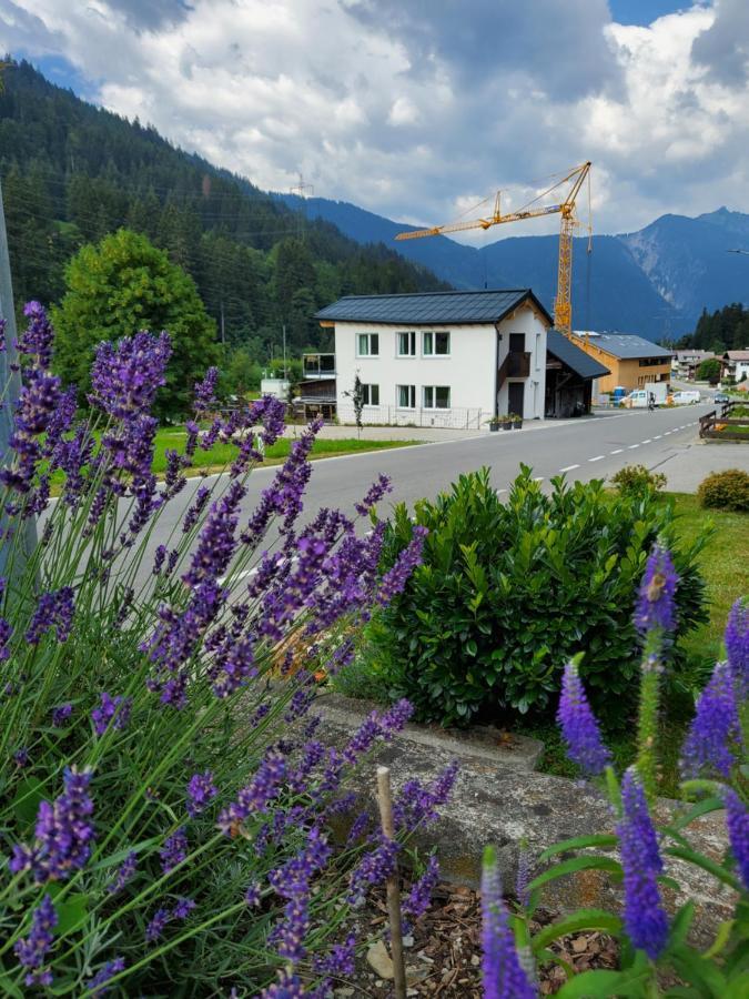Arlbergschmiede Lägenhet Wald am Arlberg Exteriör bild